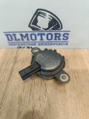 Фото запчасти клапан vvt-i Subaru Impreza Б/У запчасть Запчасть клапан vvt-i Subaru Impreza