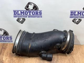 Фото запчасти патрубок интеркулера Volvo S60 контрактная запчасть Запчасть патрубок интеркулера Volvo S60