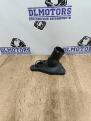 Фото запчасти крышка термостата Chrysler 300M Б/У запчасть Запчасть крышка термостата Chrysler 300M