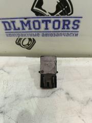 Фото запчасти датчик массового расхода воздуха Chrysler 300M Б/У запчасть Запчасть датчик массового расхода воздуха Chrysler 300M