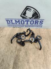 Фото запчасти форсунка масляная Volvo S60 Б/У запчасть Запчасть форсунка масляная Volvo S60