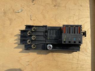 Запчасть блок предохранителей Mercedes-Benz GL-Class 2008