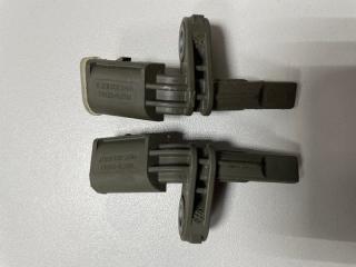 Запчасть датчик abs