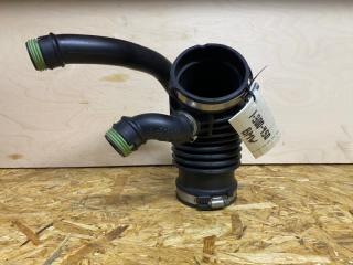 Запчасть патрубок воздушного фильтра BMW 7