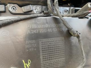 Обшивка двери GLB-class