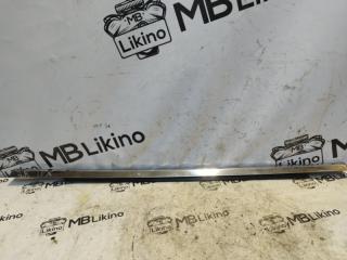 Запчасть молдинг стекла задний правый Jeep Grand Cherokee