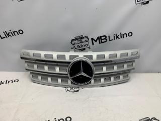 Решетка радиатора Mercedes ML