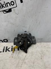 Запчасть замок капота Ford Explorer