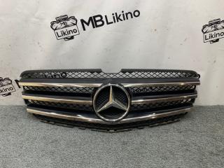 Решетка радиатора Mercedes R-class rest