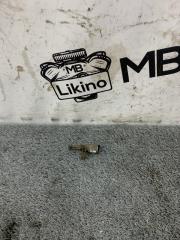 Запчасть датчик abs передний правый Audi Q7