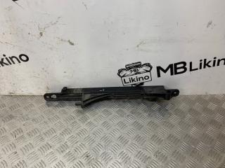 Запчасть кронштейн радиатора левый HUMMER H3