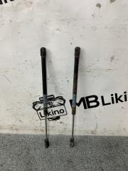 Запчасть амортизатор стекла двери багажника Jeep Grand Cherokee