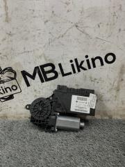 Запчасть моторчик стеклоподъемника задний левый Porsche Cayenne