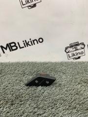 Запчасть кнопка центрального замка передняя правая Audi A8 2012