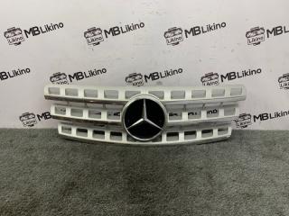 Решетка радиатора Mercedes ML