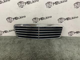 Решетка радиатора Mercedes CLK