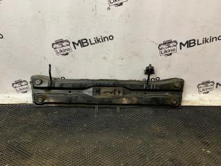 Запчасть подрамник Suzuki Grand Vitara