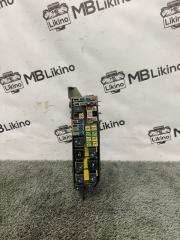 Запчасть блок предохранителей передний Ford Escape 2008