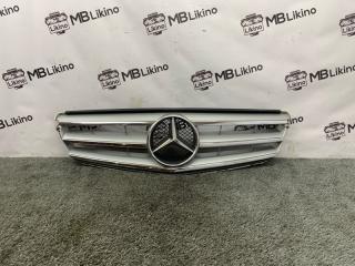 Решетка радиатора Mercedes
