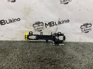 Запчасть кронштейн ручки двери передний правый Lexus ES