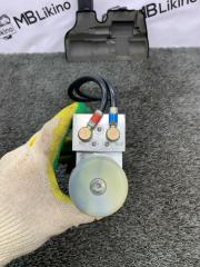 Насос крышки багажника ML GL W164 X164 W251