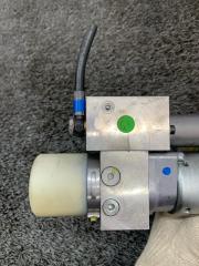 Насос крышки багажника GL X164