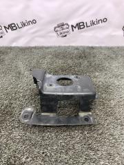 Кронштейн компрессора пневмоподвески ML GL W164 X164