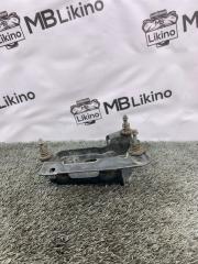 Кронштейн компрессора пневмоподвески Mercedes ML GL W164 X164