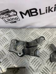 Комплект болтов ML GL W166 X166 642.826