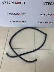 Уплотнительная резинка боковой двери передняя левая Honda Accord