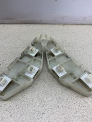 Клипсы бампера передние Honda Odyssey 2000