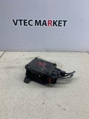 Блок управления рулевой рейкой Honda Accord