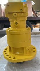 Редуктор поворота с гидромотором 21W-26-00021