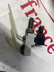 Блок клапанов пневмоподвески Mercedes-benz E-Class 2003-2008