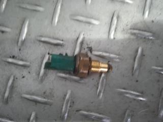 Запчасть датчик температуры Renault Megane