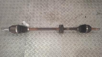 Привод передний правый Renault Logan