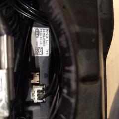 Фара ксеноновая левая Tiguan 2014 1