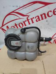 Фото запчасти бачок расширительный Audi Q7 2017 контрактная запчасть Запчасть бачок расширительный Audi Q7 2017