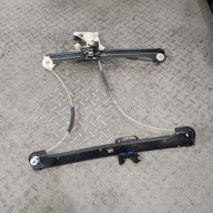 Фото запчасти стеклоподъемник электр. передний правый Audi A3 2015 контрактная запчасть Запчасть стеклоподъемник электр. передний правый Audi A3 2015