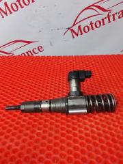 Форсунка топливная Volkswagen Passat 2006