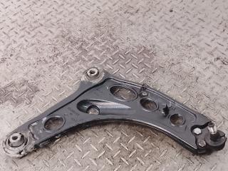 Запчасть рычаг передний правый Renault Trafic