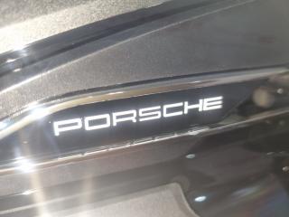 Фара светодиодная левая Macan