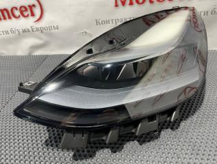 Запчасть фара светодиодная левая Tesla Model 3