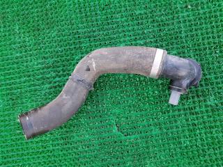 Патрубок радиатора Volkswagen Touareg 2006 контрактная Патрубок радиатора Volkswagen Touareg 2006