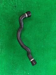 Патрубок системы охлаждения AUDI Q5 2009 контрактная Патрубок системы охлаждения AUDI Q5 2009