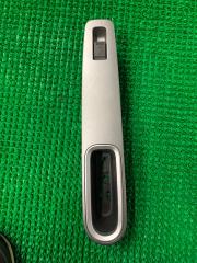 Запчасть кнопка стеклоподъемника задняя левая Subaru B9 Tribeca 2004