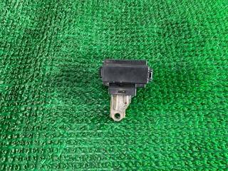 Клемма АКБ Toyota land cruiser 1998