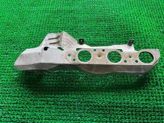 Фото запчасти прокладка выпускного коллектора Land Rover Range Rover Sport 2016 контрактная запчасть Запчасть прокладка выпускного коллектора Land Rover Range Rover Sport 2016