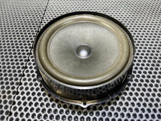 Динамик Volkswagen Touareg 2011