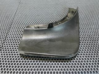 Брызговик задний правый Volkswagen Touareg 2011